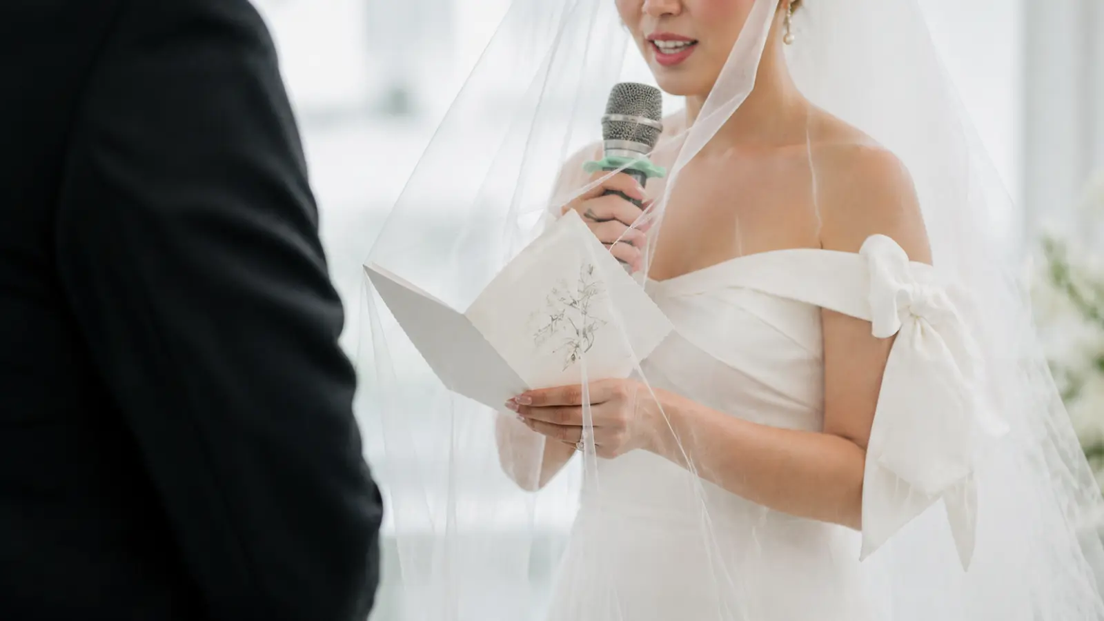 bride reading wedding vows ceremony