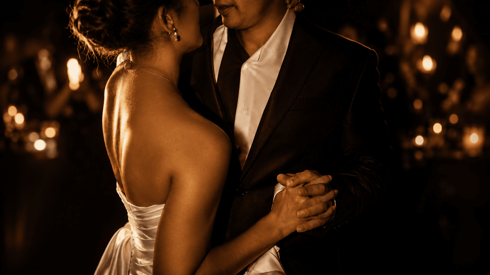 How to Build a Wedding Playlist That Actually Works