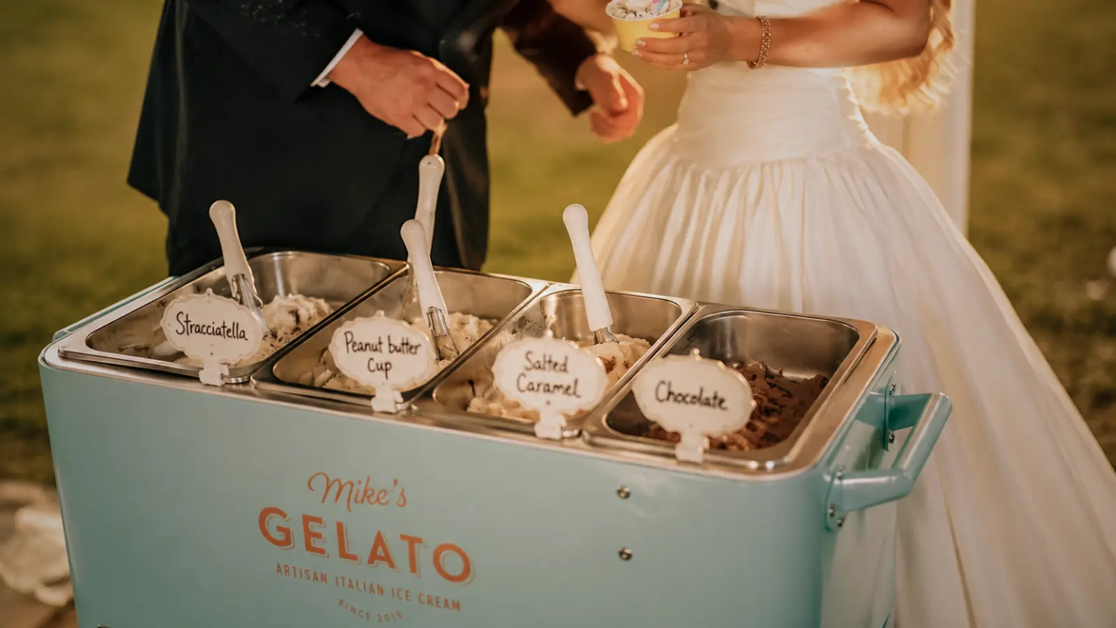 Ice cream cart wedding cake alternative for reception