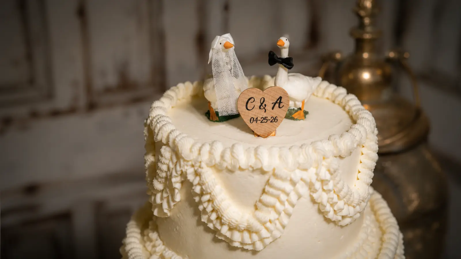 Unique Funny wedding cake topper idea