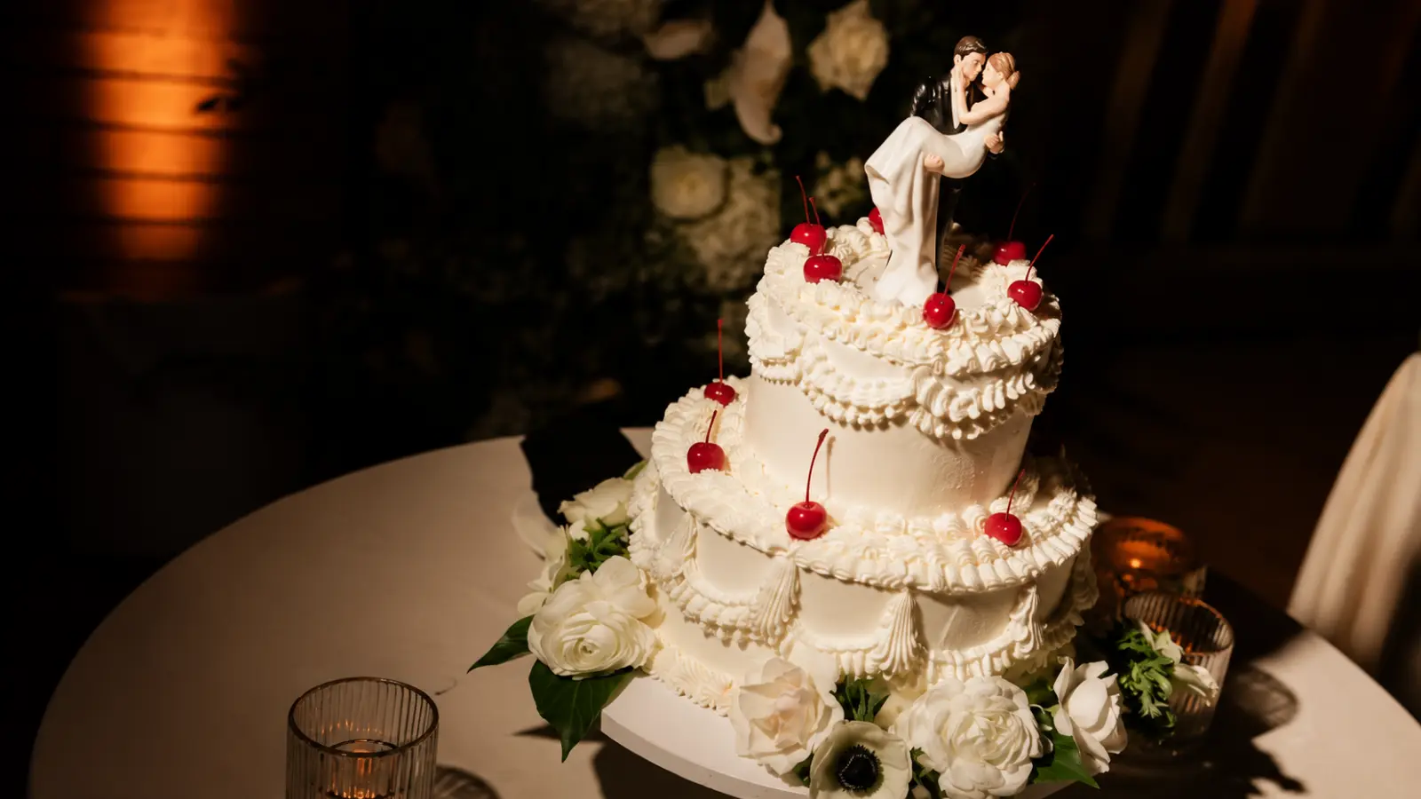 Vintage wedding cake table with tiered cake