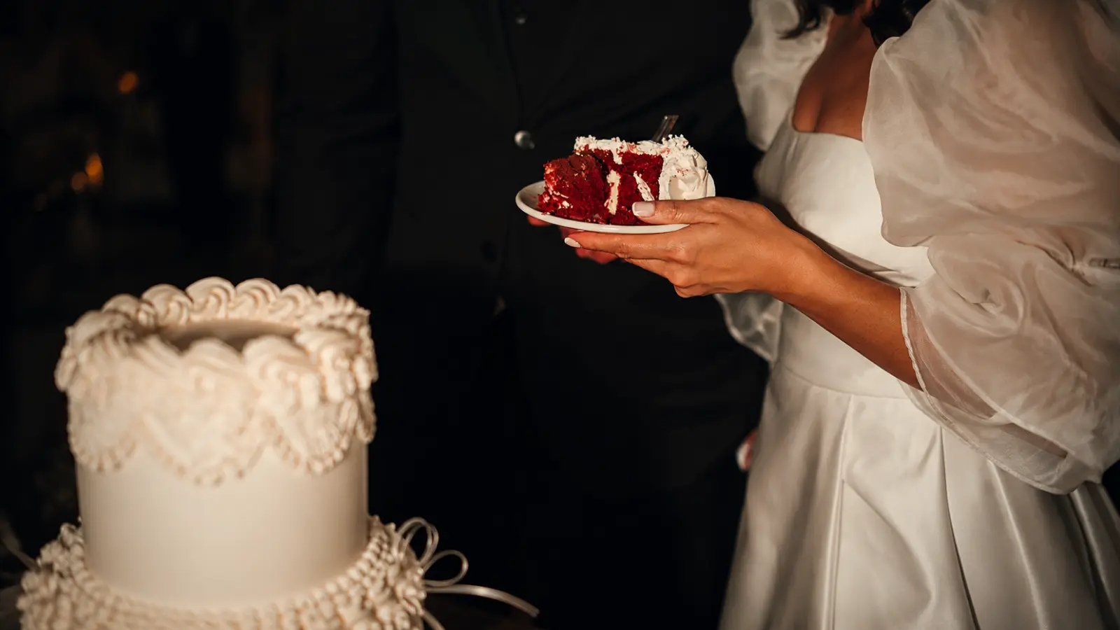 Wedding Cake Flavors: Every Classic, Modern Option and How to Choose
