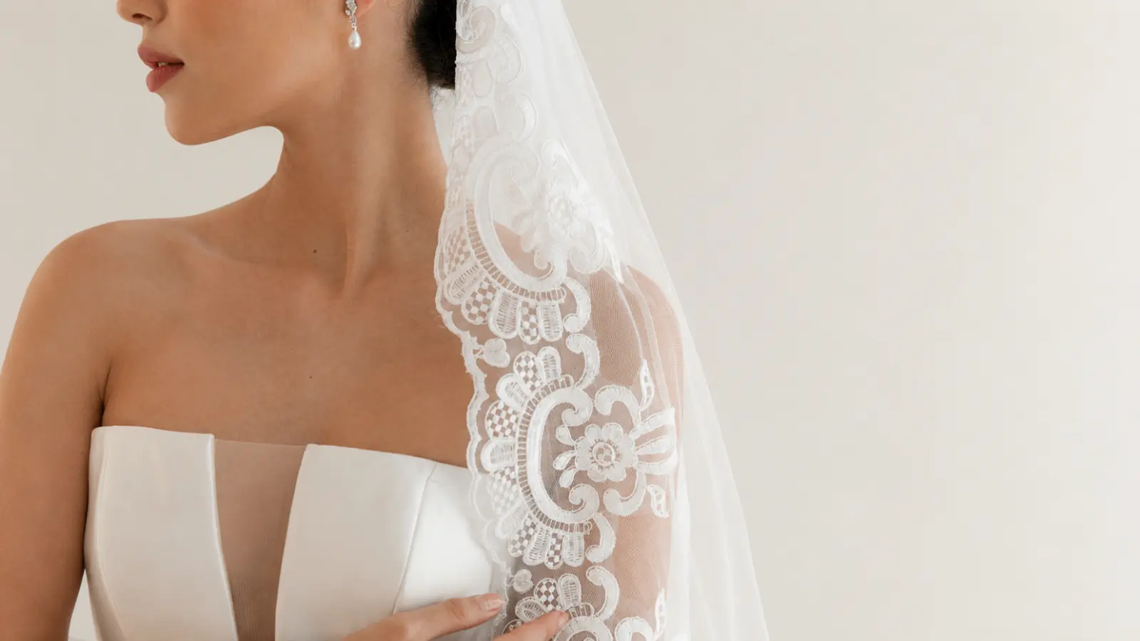 How to Wear a Wedding Veil: Everything You Need to Know