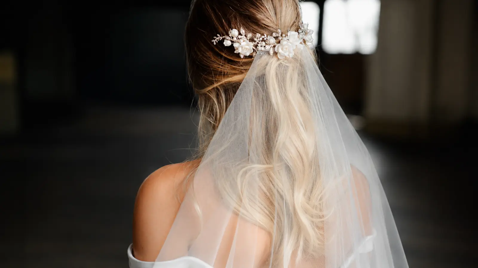 Half Up Half Down Wedding Hair With Veil: Complete Styling