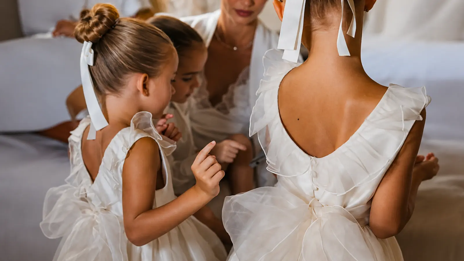 What Should Kids Wear to a Wedding? Outfits by Age & Dress Code