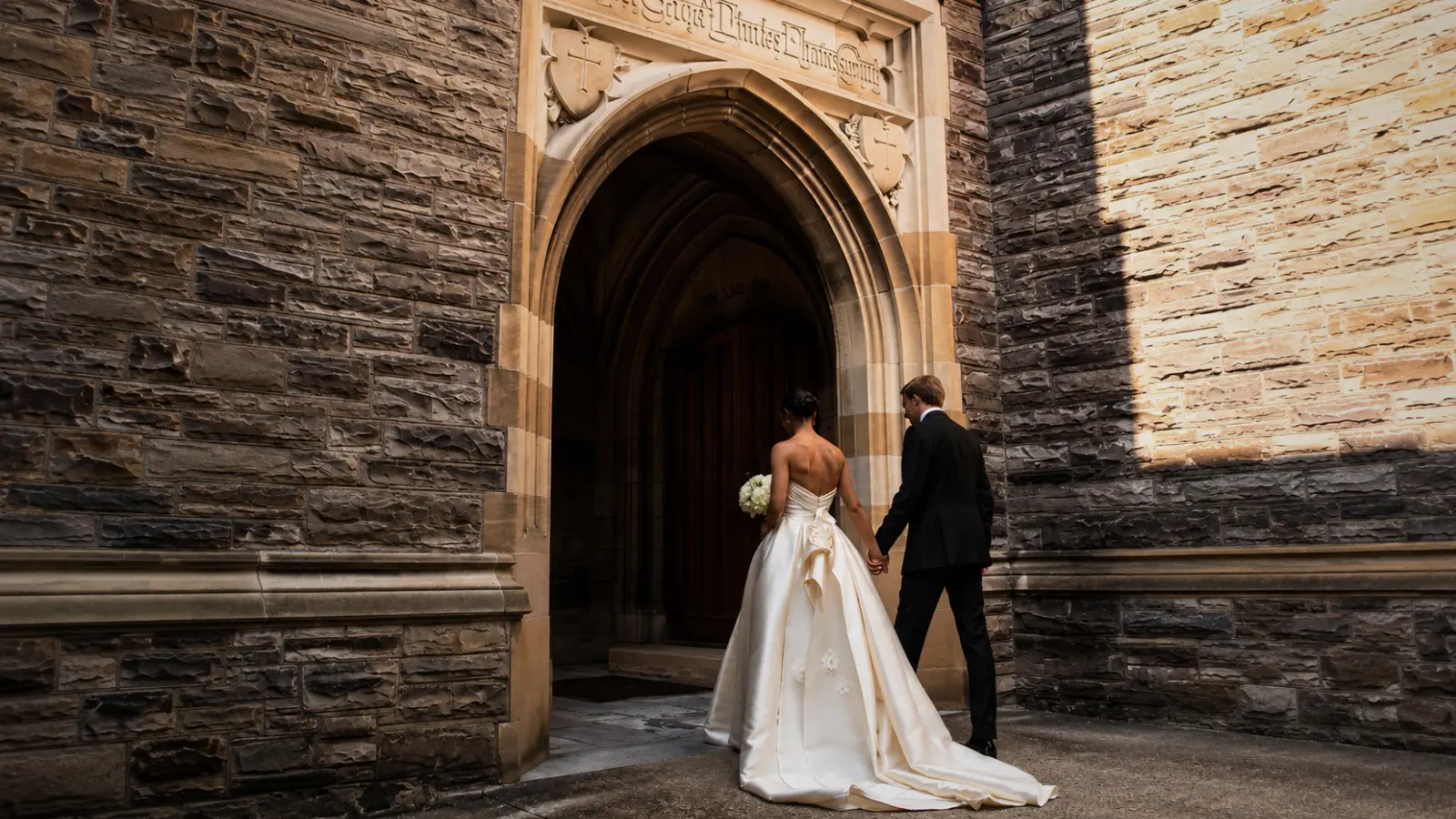 Bride and groom entering a church together during a Wedding Ceremony Timeline, representing the coordinated processional, ceremony entrance, vows, key transitions and recessional from start to finish Wedding Ceremony Timeline: Processional to Recessional